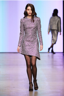 Yasya Minochkina Fall 2019 Ready-to-Wear / Yasya Minochkina осень-зима 2019 / Неделя моды: Москва